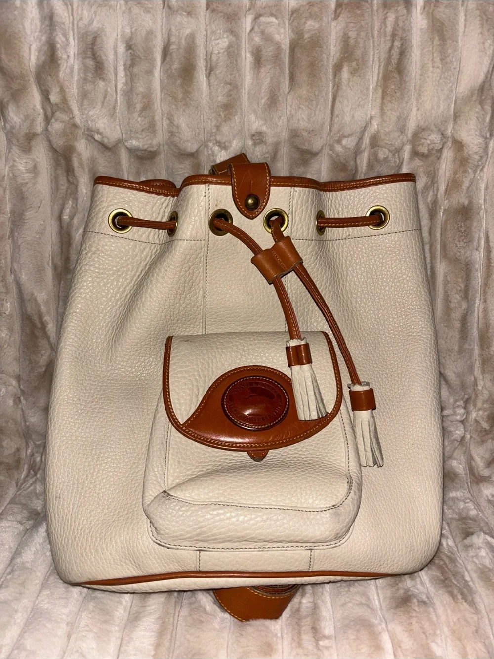 Vintage Dooney & Bourke AWL Drawstring Backpack Bone British Tan Leather USA